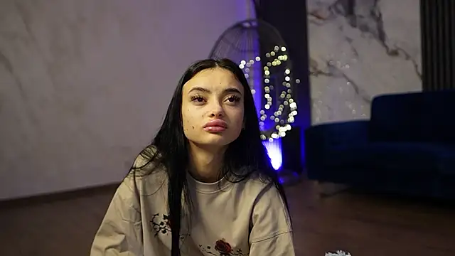 Snapshot of RachelRavee chatting on January 11, 2026, 5:12 am RachelRavee online show from January 11, 2026, 5:12 am