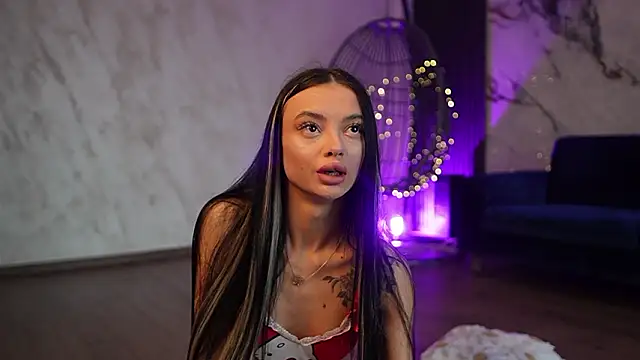 Snapshot of RachelRavee chatting on February 25, 2026, 5:17 am RachelRavee online show from February 25, 2026, 5:17 am