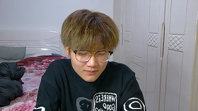 Snapshot of KK-cuteboy chatting on February 5, 2026, 3:55 am KK-cuteboy online show from February 5, 2026, 3:55 am