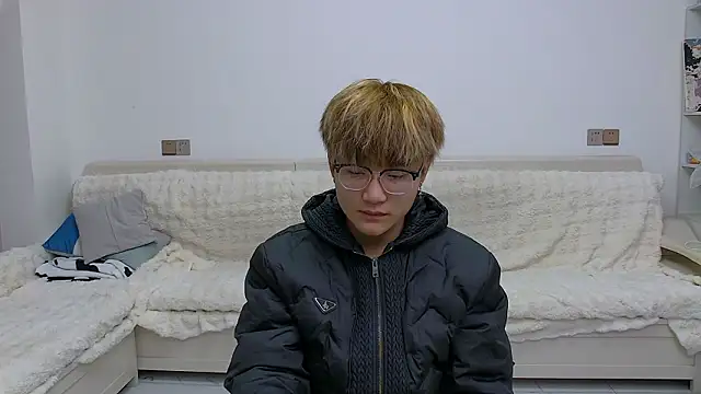 Snapshot of KK-cuteboy chatting on February 19, 2026, 11:06 am KK-cuteboy online show from February 19, 2026, 11:06 am