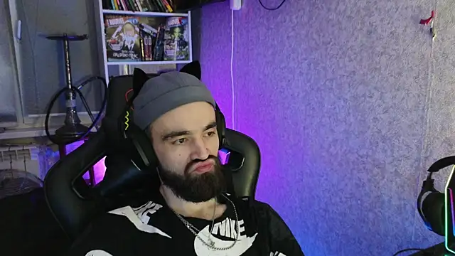 Nik Namee online show from November 1, 2025, 5:15 pm