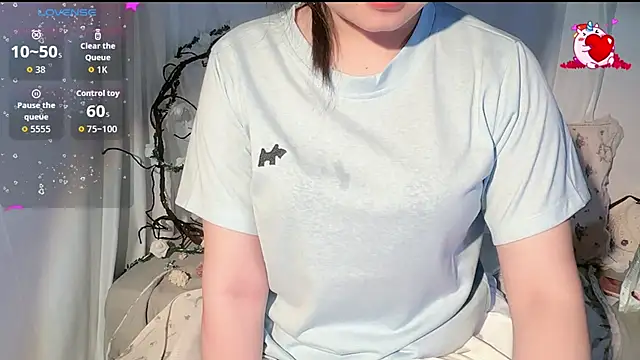 BeChinh Lee online show from October 16, 2025, 7:53 am