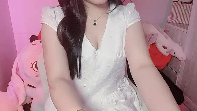 Snapshot of BeChinh_Lee chatting on February 8, 2026, 11:24 am BeChinh Lee online show from February 8, 2026, 11:24 am