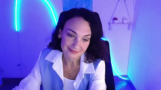 Rosie Rosee online show from October 18, 2025, 11:33 am