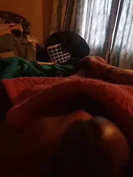 Snapshot of Thaps_deDick chatting on October 21, 2025, 3:51 am Thaps deDick online show from October 21, 2025, 3:51 am