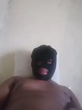 Snapshot of Thaps_deDick chatting on March 5, 2026, 11:06 am Thaps deDick online show from March 5, 2026, 11:06 am