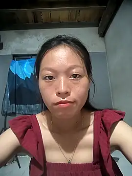 Zerin nova online show from October 13, 2025, 2:33 am