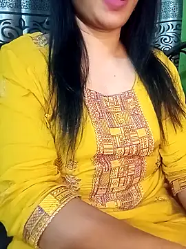 Rubina3344 online show from November 3, 2025, 5:58 pm