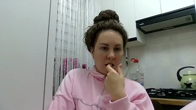 MeadowEyes online show from May 31, 2026, 7:37 pm