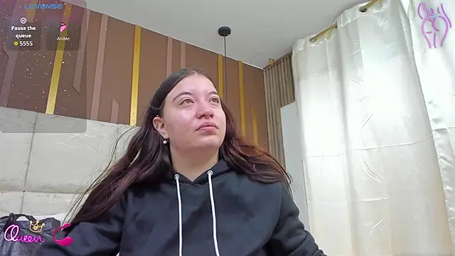 AmbarGills online show from April 5, 2026, 2:25 pm