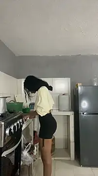 thepicis online show from November 17, 2025, 11:32 pm