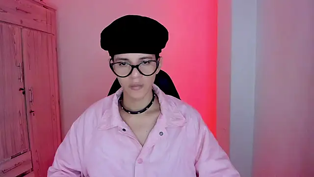 Snapshot of tylernova chatting on February 14, 2026, 3:58 am tylernova online show from February 14, 2026, 3:58 am