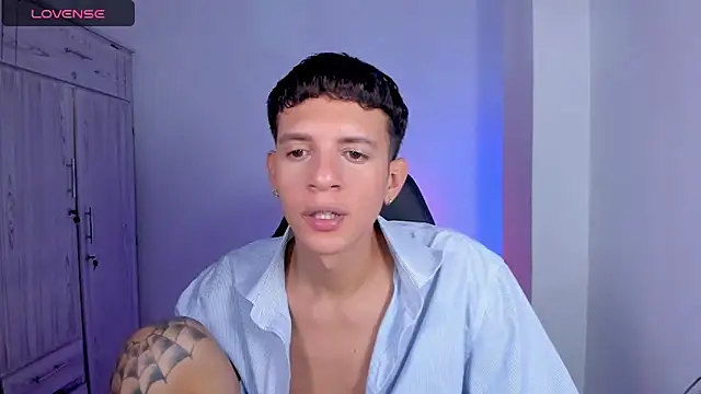 Snapshot of tylernova chatting on May 16, 2026, 3:14 am tylernova online show from May 16, 2026, 3:14 am
