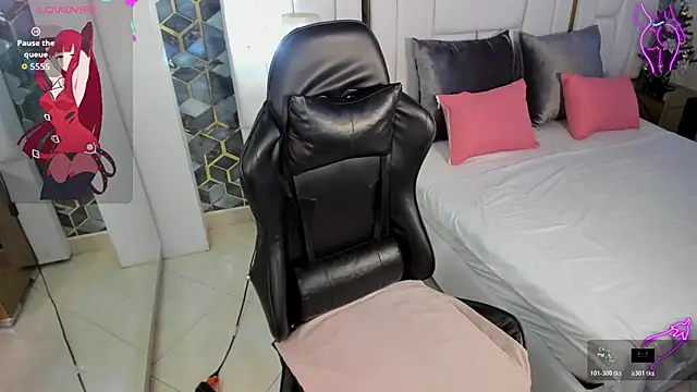 emily parks666 online show from November 28, 2025, 8:22 pm