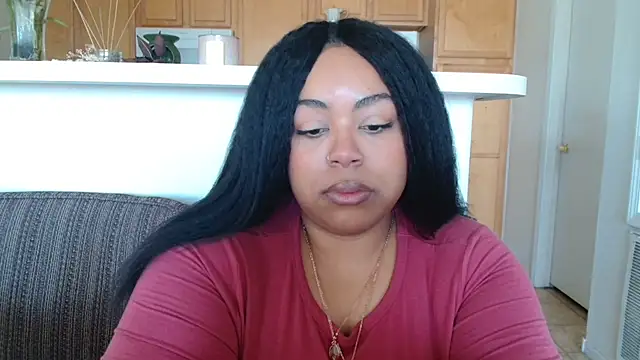 Snapshot of KalaniRose chatting on October 23, 2025, 8:18 pm KalaniRose online show from October 23, 2025, 8:18 pm