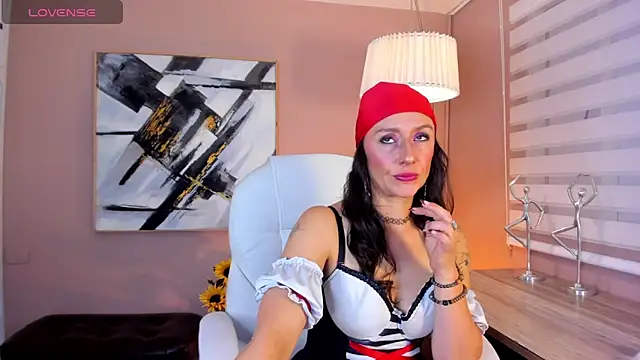 indigo wild  online show from October 31, 2025, 1:17 am