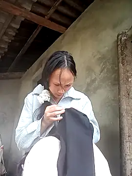 minachao- online show from December 16, 2025, 2:16 am