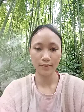 minachao- online show from December 18, 2025, 7:58 am