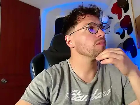 kurt xx online show from December 20, 2025, 2:07 am