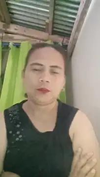 Snapshot of erma_joy chatting on November 19, 2025, 5:13 pm erma joy online show from November 19, 2025, 5:13 pm