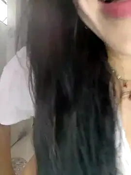 you yuyuu online show from October 27, 2025, 4:22 pm