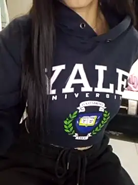 you yuyuu online show from December 14, 2025, 6:08 am