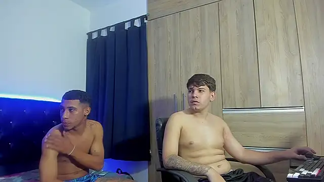 Snapshot of isaac_master77 chatting on November 13, 2025, 3:38 am isaac master77 online show from November 13, 2025, 3:38 am