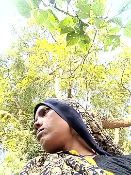 Cutsedi3 online show from October 15, 2025, 10:48 am