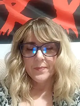 Snapshot of Amelialove42 chatting on February 7, 2026, 8:34 pm Amelialove42 online show from February 7, 2026, 8:34 pm