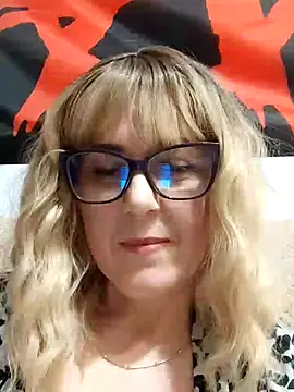 Snapshot of Amelialove42 chatting on February 16, 2026, 9:00 pm Amelialove42 online show from February 16, 2026, 9:00 pm