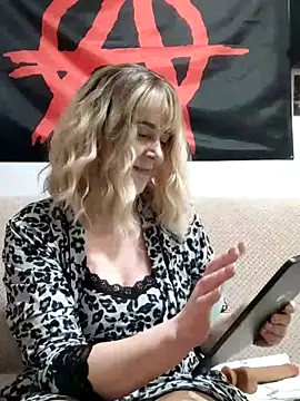 Snapshot of Amelialove42 chatting on March 8, 2026, 6:55 pm Amelialove42 online show from March 8, 2026, 6:55 pm