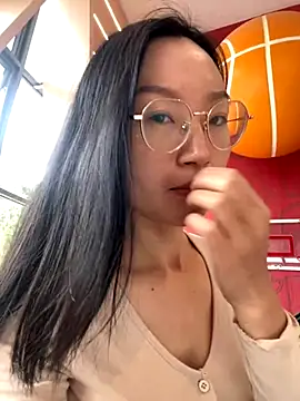 Snapshot of Winona88 chatting on October 21, 2025, 7:42 am Winona88 online show from October 21, 2025, 7:42 am