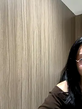 Snapshot of Winona88 chatting on November 2, 2025, 5:21 am Winona88 online show from November 2, 2025, 5:21 am