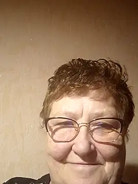 Snapshot of Katherine735 chatting on April 19, 2026, 2:00 am Katherine735 online show from April 19, 2026, 2:00 am