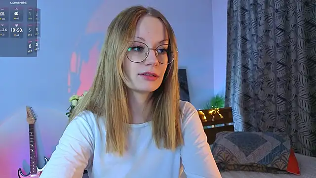 Snapshot of Edlin_gail chatting on November 14, 2025, 1:26 am Edlin gail online show from November 14, 2025, 1:26 am