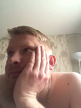 Snapshot of bodywork30 chatting on October 13, 2025, 7:30 am bodywork30 online show from October 13, 2025, 7:30 am