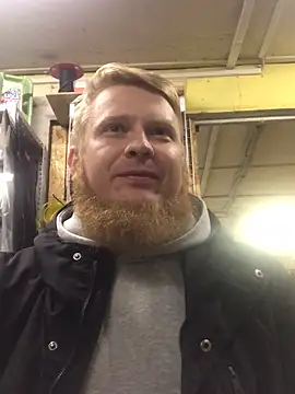 Snapshot of bodywork30 chatting on November 27, 2025, 3:36 pm bodywork30 online show from November 27, 2025, 3:36 pm