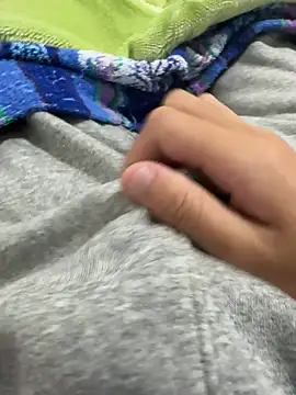 haruki 18old online show from November 8, 2025, 8:14 am