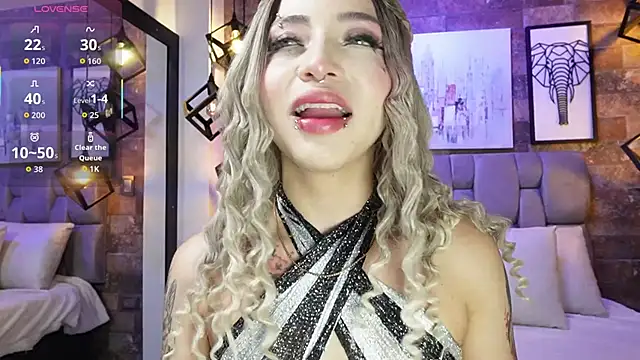 Sophia Bellucci online show from December 18, 2025, 12:22 pm