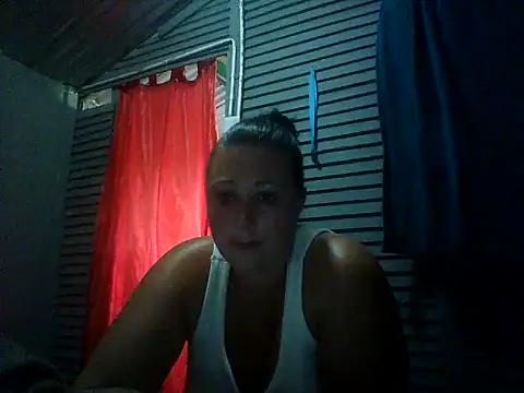 sweetjuicypeach123 online show from December 16, 2025, 11:26 am