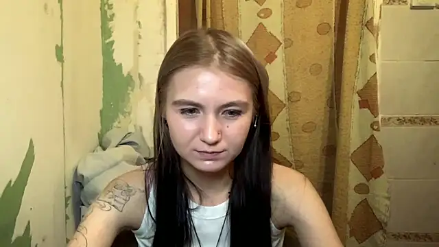 ArianeBhayani online show from October 29, 2025, 10:33 pm