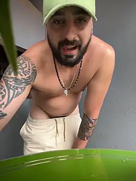 Snapshot of Sedutor69- chatting on October 26, 2025, 6:25 pm Sedutor69- online show from October 26, 2025, 6:25 pm