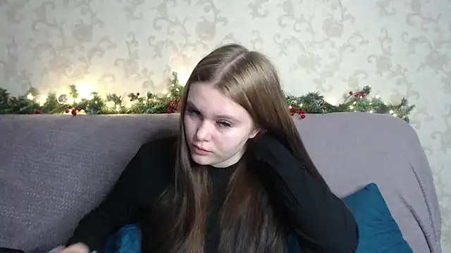 Snapshot of Musegirl chatting on December 20, 2025, 1:34 am Musegirl online show from December 20, 2025, 1:34 am