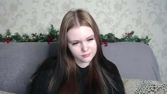 Snapshot of Musegirl chatting on December 22, 2025, 8:55 am Musegirl online show from December 22, 2025, 8:55 am