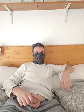 Alex piloto online show from October 22, 2025, 2:39 pm