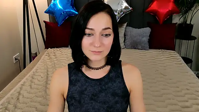 BaileeLynn online show from July 4, 2026, 1:06 pm