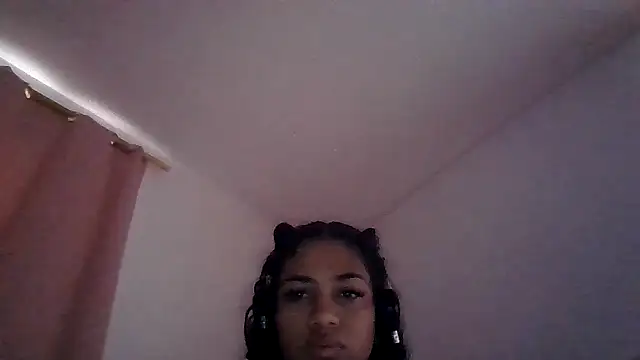 Snapshot of abby_moss_2 chatting on February 1, 2026, 12:59 pm abby moss 2 online show from February 1, 2026, 12:59 pm