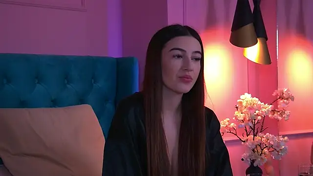 TaliaMorenne online show from October 24, 2025, 4:47 pm