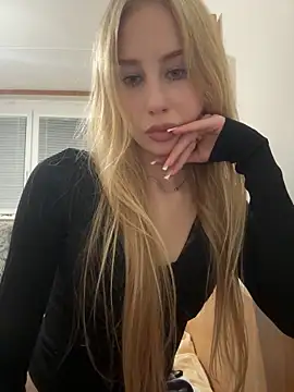 Snapshot of JudithCarly chatting on November 10, 2025, 10:09 pm JudithCarly online show from November 10, 2025, 10:09 pm