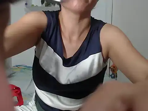 Snapshot of Renata_Rivas chatting on February 5, 2026, 3:44 am Renata Rivas online show from February 5, 2026, 3:44 am